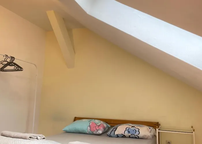 U6 Schoepfwerk 7 Homestay szállás *